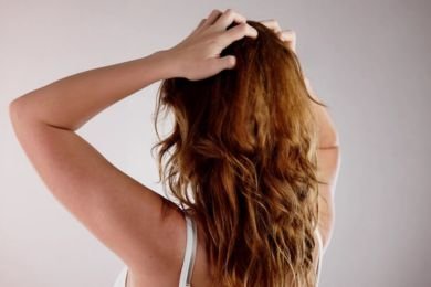 apaiser démangeaisons pellicules