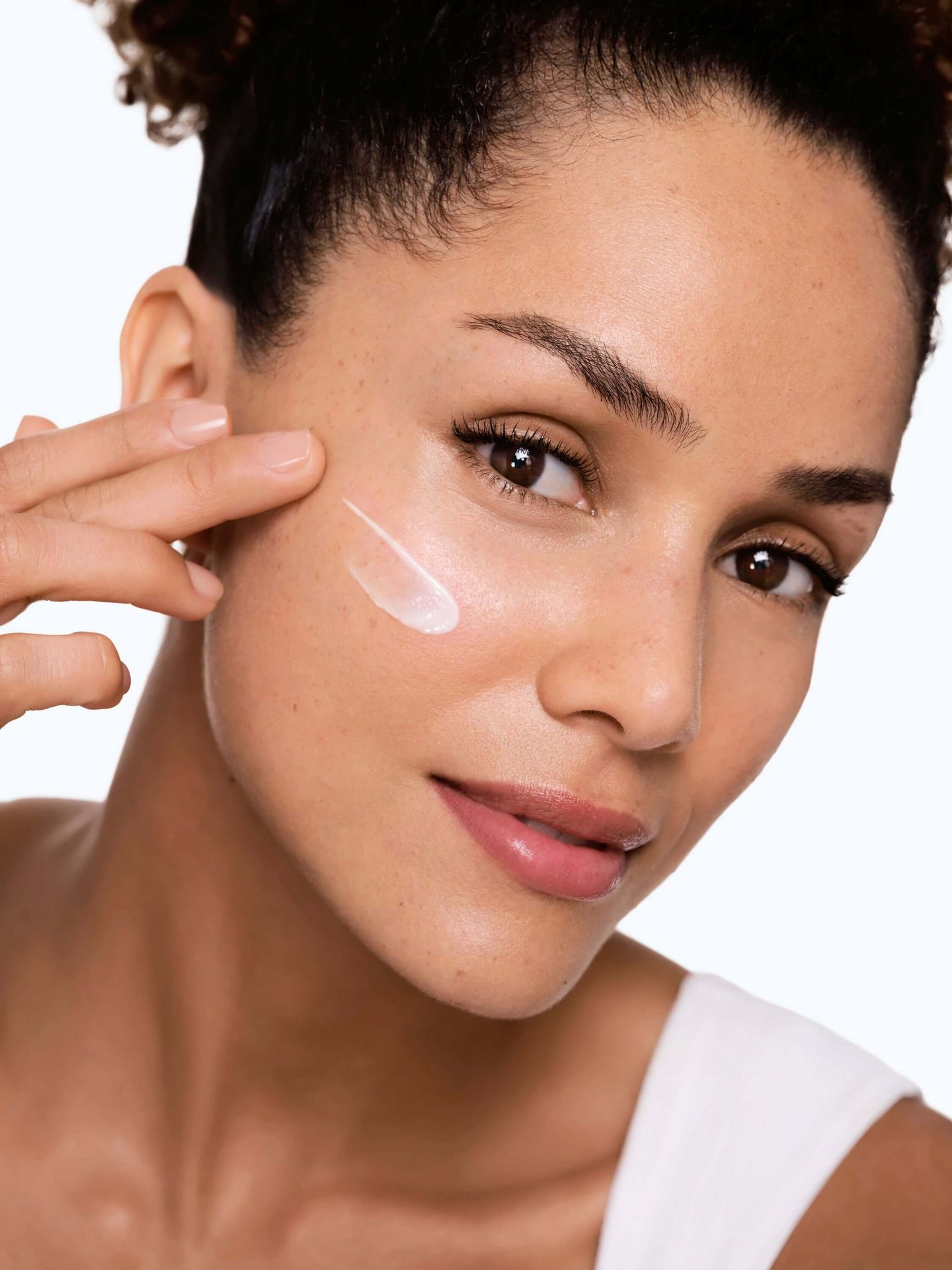 crèmes-solaires-peau-sensible